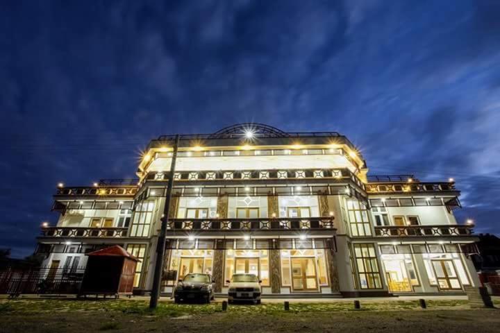 Five One Star Hotel ニャウンシュエ エクステリア 写真
